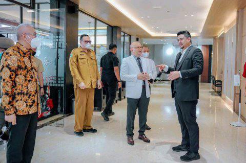 Wali Kota Medan dan manajemen RS Setia Budi Medan