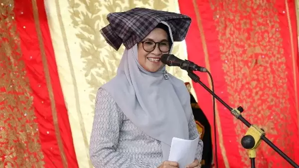 dr. Susanti Dewayani 