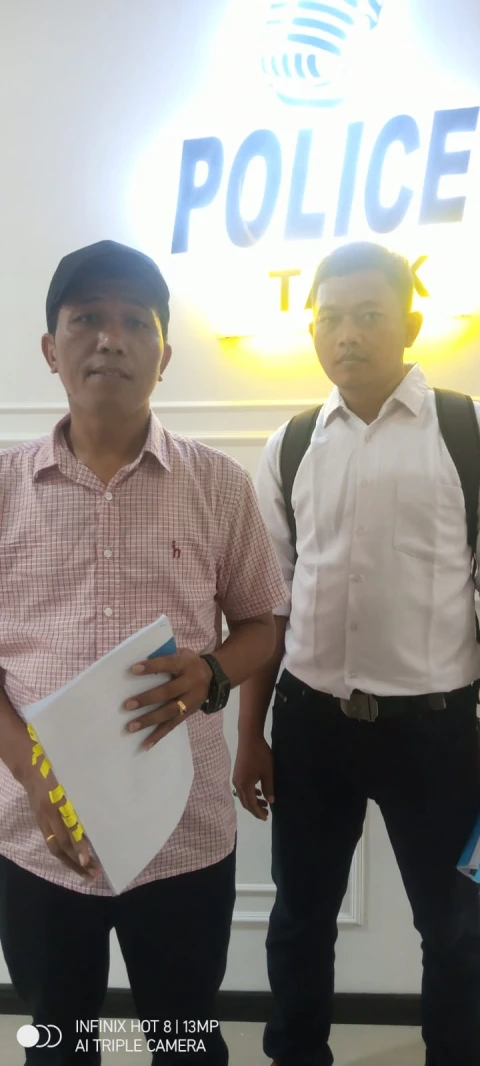 Praktisi Hukum 