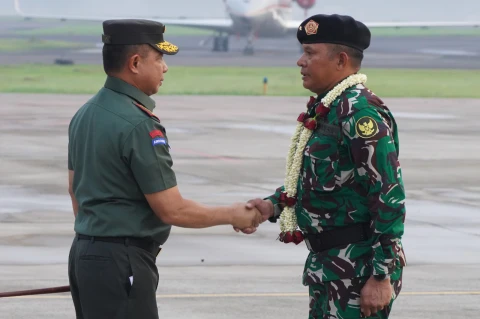 Jenderal TNI Agus Subiyanto Sambut Kontingen Patriot II Usai Sukses Tampil di Bastille Day Prancis