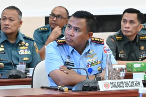 Kolonel Pnb Hilman L.P. Ambarita