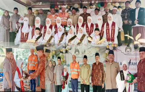 Milad ke-IV Pondok Tahfidz dan Kuttab Amniyah Huffazh Sekaligus Wisuda Tahfidz ke-II