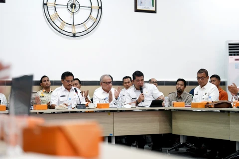 Togap Simangunsong pada rapat persiapan revalidasi di Kantor Bappelitbang Sumut, Jalan Pangeran Diponegoro, Medan, Rabu (16/7/2025).