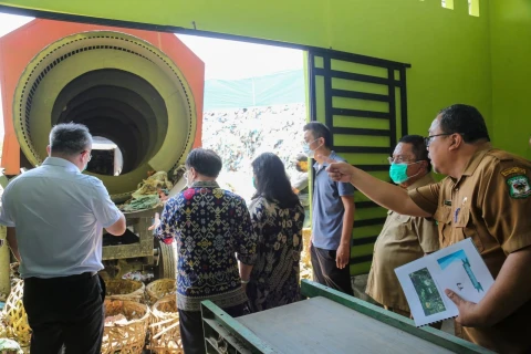 Kunjungan Tempat Pemrosesan Akhir (TPA) sampah di Tanjung Pinggir Kecamatan Siantar Martoba.