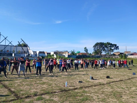 Senam Sehat Bugar ASN di Stadion Sang Naualuh