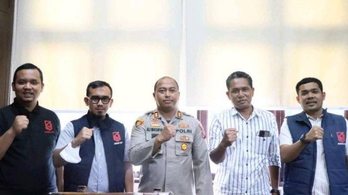 Kapolres Sergai saat menerima audiensi Panitia Bonas Cup 