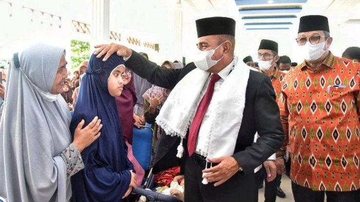 Edy Rahmayadi menghadiri sekaligus membuka acara Tryout peserta pembinaan intensif dan training center (TC) calon kafilah Sumut mengikuti Musabaqoh Tilawatil Qur'an (MTQ) Nasional Tahun 2022 di Ponpes Darul Quran, Jumat (19/8/2022).