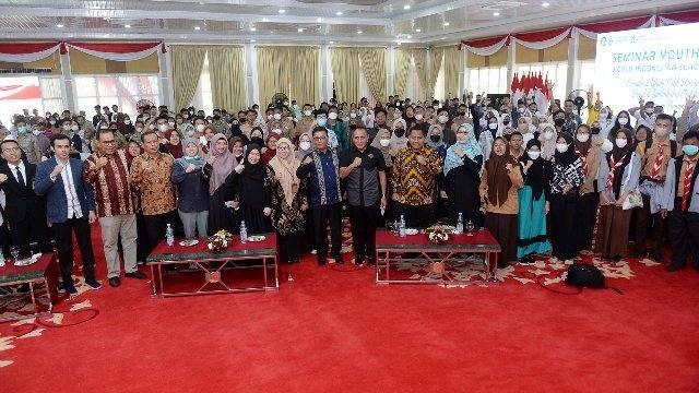 Seminar Youth Recovery World Indonesian Scholarship Festival di Aula Tengku Rizal Nurdin Jalan Jenderal Sudirman Nomor 41 Medan. Sabtu (20/8).
