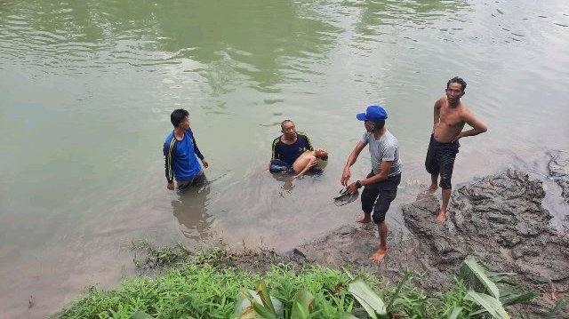 Korban saat ditemukan TAGANA Binjai,Selasa sore (9/8)