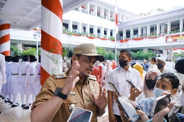 Bobby Nasution, di Balai Kota Medan, Senin (15/8/2022).