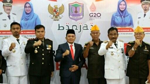 Forkopimda Kota Binjai bersama para veteran, 17 Agustus 2022