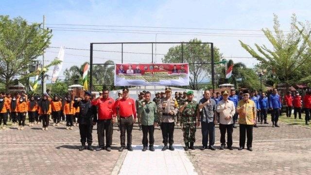Apel kesiapan penanggulangan kebakaran hutan dan lahan (Karhutla) tahun 2022 di Halaman Kantor Bupati Padang Lawas Utara (Paluta)