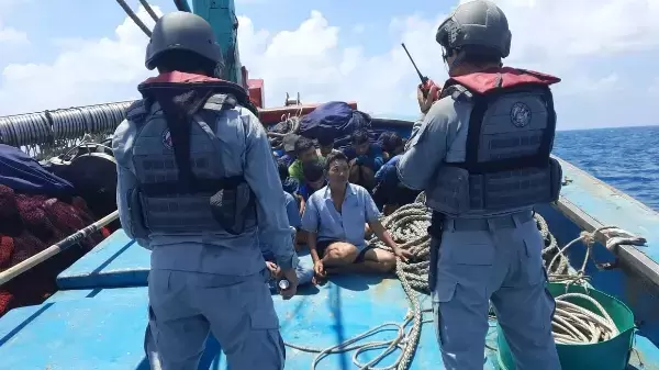 Penangkapan awak kapal Vietnam di Natuna Utara 