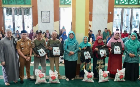 Penyaluran Santunan Kaum Dhuafa & Yatim