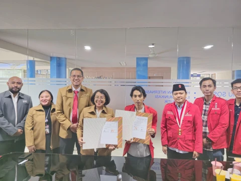 Penandatanganan MoU Prodi Ilmu Politik Fisipol UKI dengan DPP GMNI