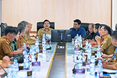 Lindungi Pekerja Rentan, Sekdaprov Tekankan Bantuan Iuran Jamsostek Harus Tepat Sasaran