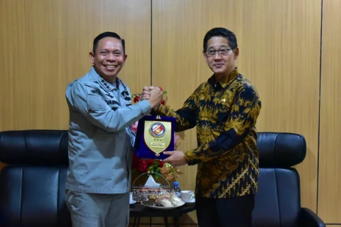 Laksdya TNI Dr. Irvansyah, S.H., M.Tr.Opsla., melanjutkan agenda kunjungan kerjanya di Manado