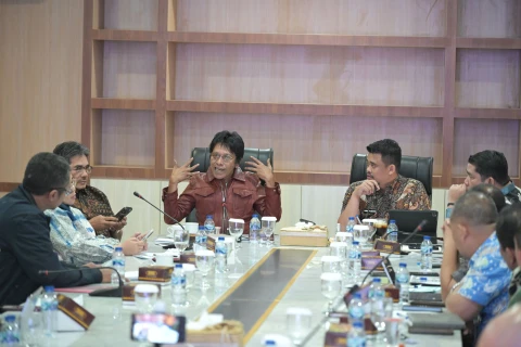 Terima Kunker Badan Aspirasi Masyarakat DPR RI, Bobby Nasution Sebut Sedang Perjuangkan Danau Toba Jadi KEK