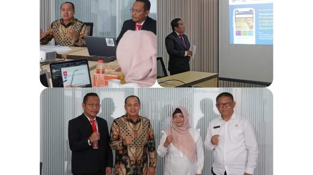Tampak Bupati Zahir sedang mementori Sekretariat DPRD, Agus Andika (Jas Hitam) di acara PKN Tingkat II Angkatan XIX di Badan BPSDM, Provsu, Medan.