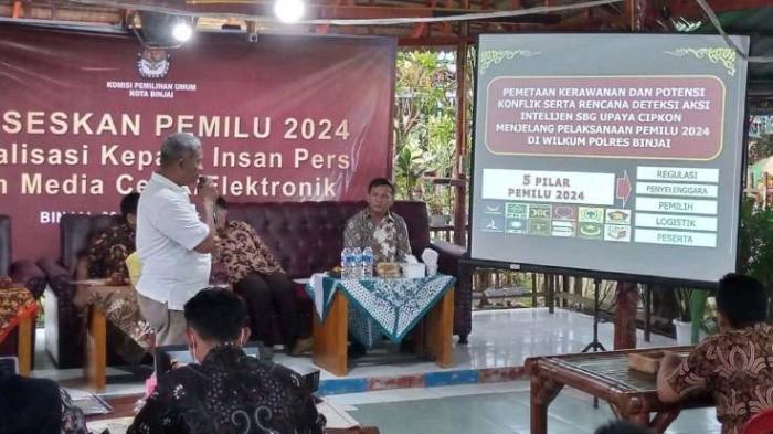 Pelaksanaan sosialisasi Pemilu 2024 kepada insan pers di Binjai, Jum'at (30/9)