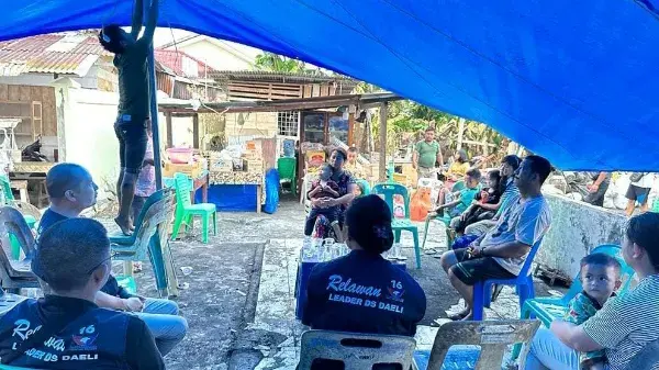 Relawan Leader DS Daeli turun lapangan