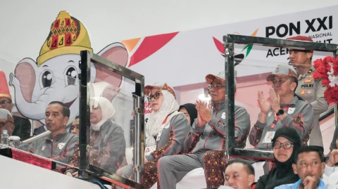 Agus Fatoni menghadiri pembukaan Pekan Olahraga Nasional (PON) XXI Aceh-Sumut Tahun 2024. Kegiatan ini berlangsung di Stadion Harapan Bangsa, Lhong Raya, Banda Aceh, Aceh, Senin (9/9/2024) malam.