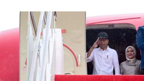Presiden bertolak menuju Provinsi Aceh, pada Senin, 9 September 2024 melalui Bandara Internasional Aji Pangeran Tumenggung, Kota Samarinda. 