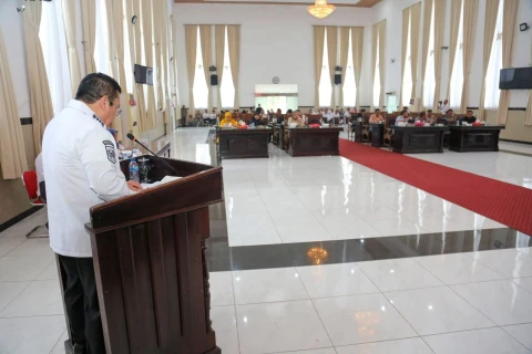 Wali Kota Wesly Silalahi Tanggapi Pemandangan Umum 7 Fraksi DPRD terhadap Nota Keuangan atas Rancangan P-APBD Tahun 2025