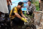 Wali Kota Tebing Tinggi Lakukan Peletakan Batu Pertama Bantuan Perbaikan RTLH