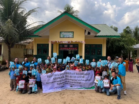 Edukasi Pengelolaan Hasil Hutan dengan Tetap Menjaga Kelestarian Sejak Dini di Sergai