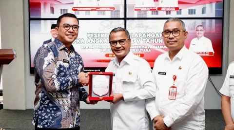 Agustinus Panjaitan menghadiri kegiatan Studi Lapangan (Stula) Peserta Pelatihan Kepemimpinan Administrator (PKA) dan Pelatihan Kepemimpinan Pengawas (PKP) yang dilaksanakan di Kabupaten Nias dan Kota Pematangsiantar pada 16 - 18 September 2025. 