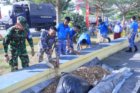 Lanud Sultan Hasanuddin Gelar Karya Bakti