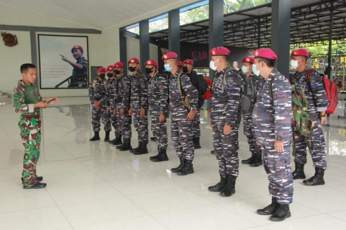 Panglima TNI Kembali Berangkatkan 30 Nakes Ke Wilayah Aglomerasi Sumedang