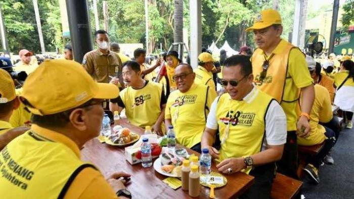 Petinggi partai Golkar di Gelora Bung Karno, Minggu (16/10)