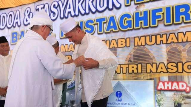 Musa Rajekshah menghadiri acara Tasyakuran dan Doa Peresmian Gedung Pondok Pesantren Baitul Mustaghfirin Al-Amir di Jalan Mahoni Pasar 2, Bandar Klippa, Kecamatan Percut Seituan, Kabupaten Deliserdang, Minggu (30/10).&nbsp;