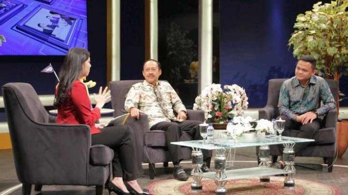Arief Sudarto Trinugroho pada Dialog Interaktif kerja sama TVRI dengan Dinas Komunikasi dan Informatika Sumut di TVRI Sumut, Senin (24/10).