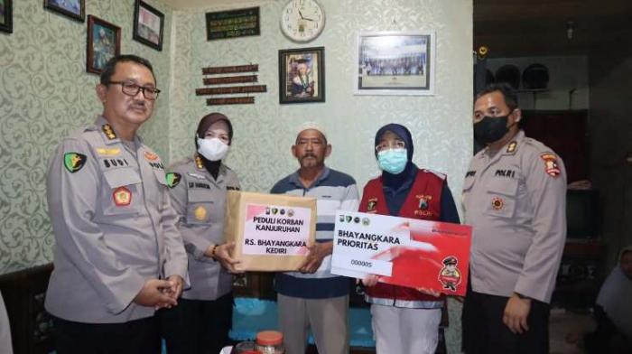 Polri layani perawatan medis korban Kanjuruhan secara rutin hingga pulih total
