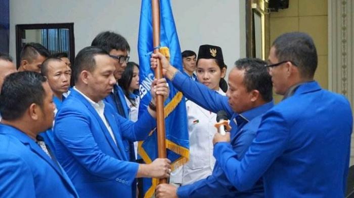 Ketua GAMKI Sumut Darwin Sitompul Lantik Pengurus GAMKI Tebingtinggi, Jumat (7/10).