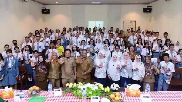 Peserta Sosialisasi Anemia, Thalasemia, Leukimia, dan Cegah Kanker dengan "Cerdik" kepada Pelajar