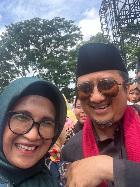 dr Susanti Dewayani dan Ustad Yusuf Mansur