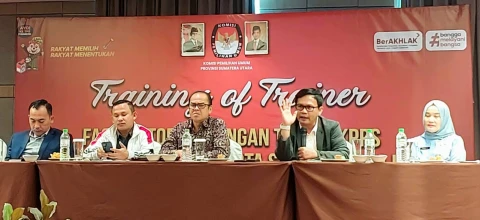Training of Trainer kepada KPU Kabupaten dan Kota se-Sumut, di Grand City Hall, kota Medan, Jumat (25/10/2024).