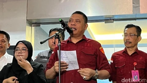 Jaksa Agung Muda Tindak Pidana Khusus (Jampidsus) Abdul Qohar dalam Konferensi pers Kejaksaan Agung soal Penyidikan Dugaan Suap Gratifikasi Oknum Hakim PN Surabaya