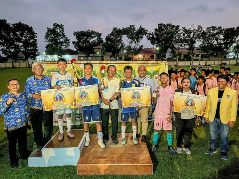 SMP Cinta Rakyat Juara 1 Piala Walikota Pemuda Katolik CUP Tahun 2025, Ini Pesan Wali Kota Wesly Silalahi