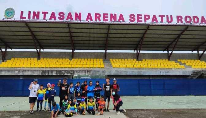 Atlet sepatu roda di CLub DSILS