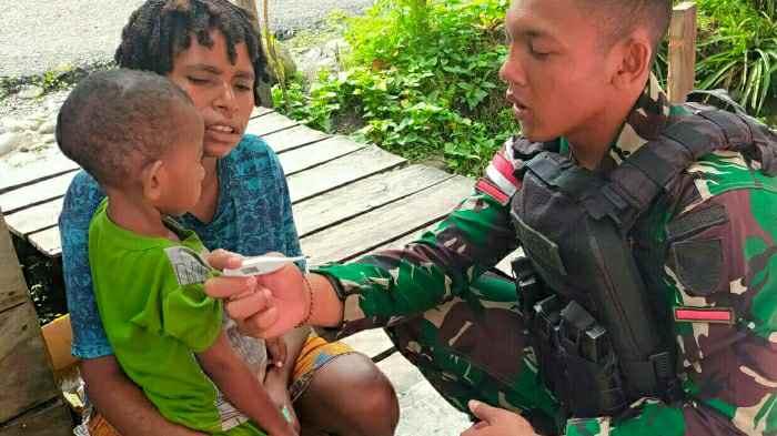 Selalu hadir saat dibutuhkan masyarakat, ini yang diperbuat Satgas Yonif Raider 142/KJ