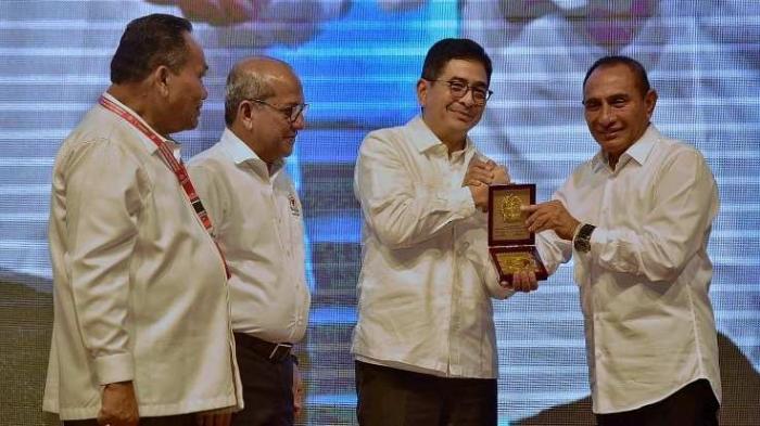 Edy Rahmayadi menghadiri acara pembukaan Musyawarah Provinsi &nbsp;&nbsp;VII Kamar Dagang Indonesia (Kadin) Sumut Tahun 2022 di Hotel Adimulia, Jalan Pangeran Diponegoro Medan, Selasa (8/11/2022).