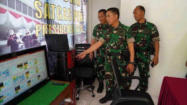Laksda&nbsp;TNI Kisdiyanto memeriksa kesiapan venue yang akan menjadi lokasi perhelatan KTT Presidensi G20, Minggu (6/11/2022).