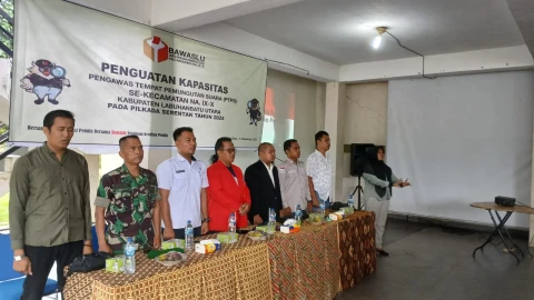 Penguatan Kapasitas Pengawas TPS Se-Kecamatan Na IX-X Pilkada Labura 2024