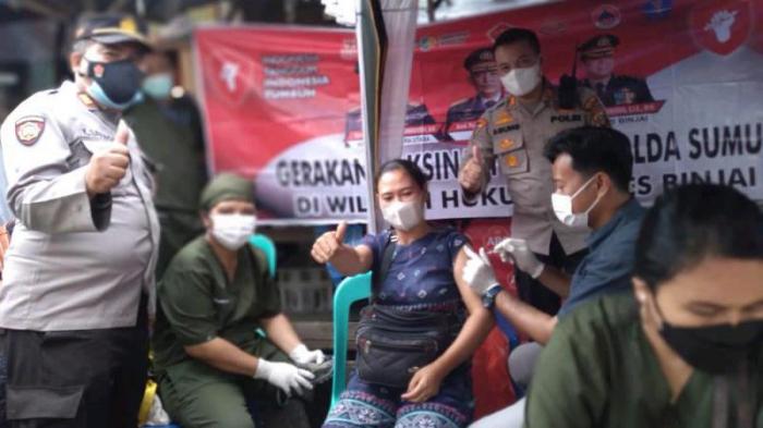Polres Binjai gencarkan vaksinasi presesi massal