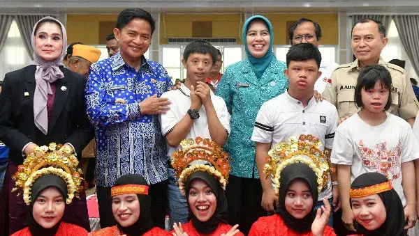 Peringatan Hari Disabilitas Internasional Tahun 2023 yang diselenggarakan di Aula Tengku Rizal Nurdin, Rumah Dinas Gubernur Sumut, Jalan Sudirman No. 41, Medan, Kamis (14/12/2023).